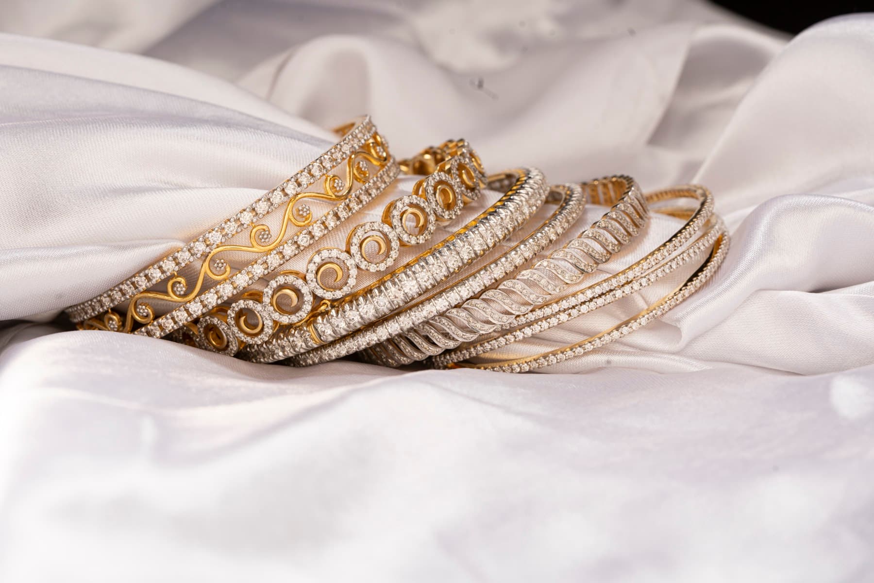 Elite Bangles 001